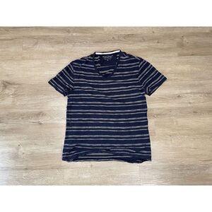 Men's Banana Republic Vintage Sz M Striped V-Neck T-Shirt Medium Navy Blue